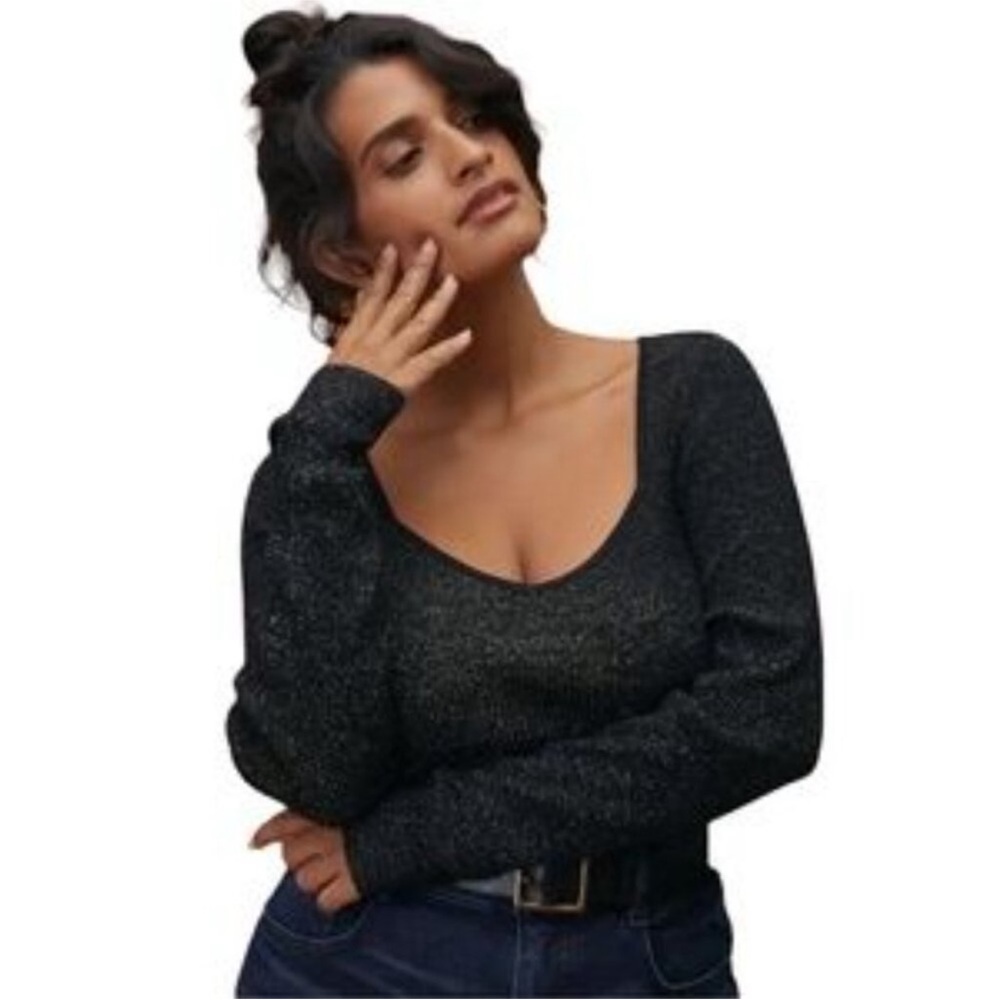 Anthropologie Black and Metallic Gold Sweetheart Neckline Long Sleeve Sweater. S